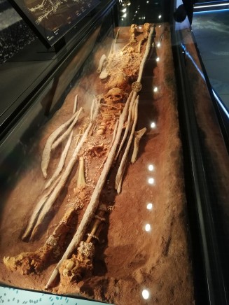 Sunghir site burials 34000 years ago